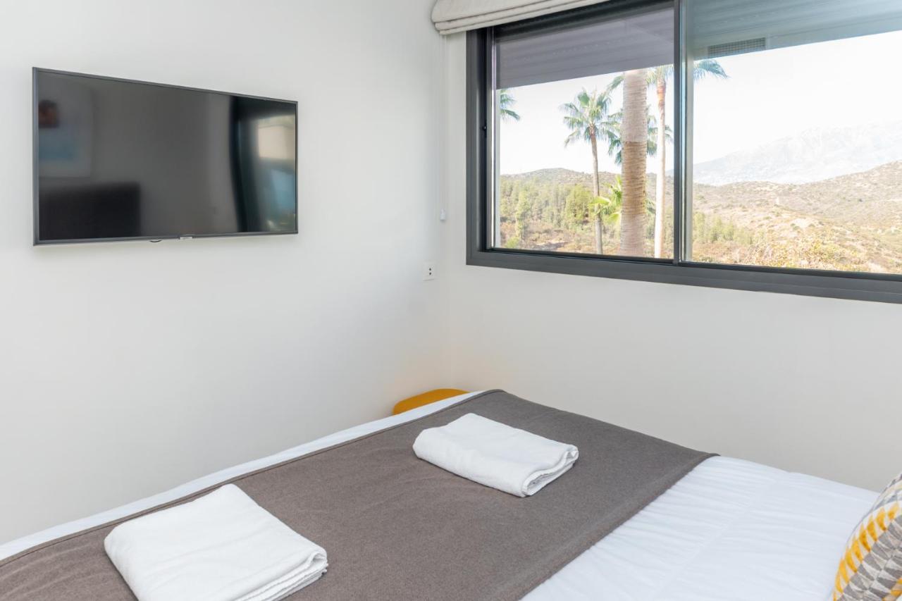 2Br Luxury - Santa Barbara Heights, Good Wifi & Ac Apartment La Cala De Mijas Exterior photo